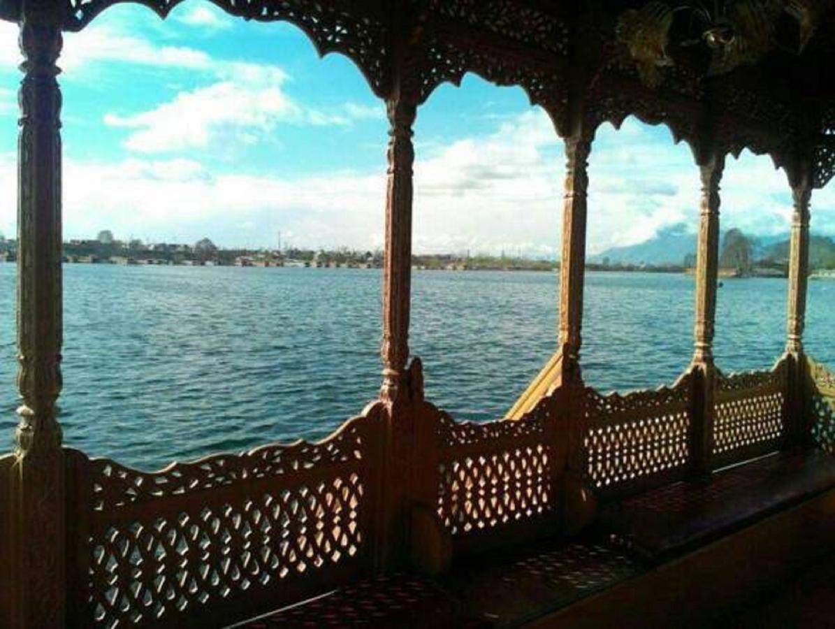 מלון Nagin Bagh New Jersey Houseboats מראה חיצוני תמונה